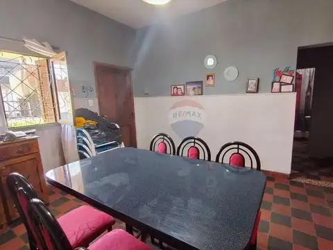 VENTA CASA EN LOTE PROPIO EN QUILMES