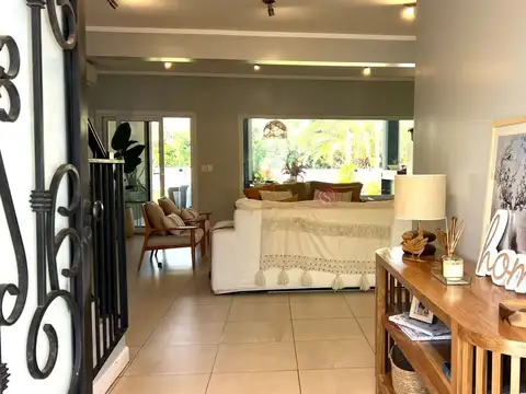 Casa en Venta de 5 dormitorios