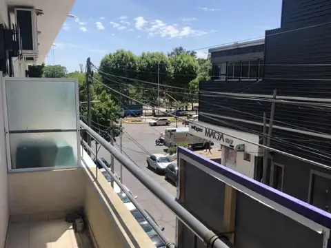 Departamento en Venta en Villa Dominico, USD 59.000