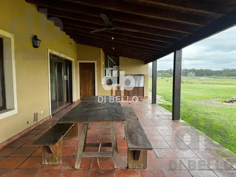 Casa en Venta al Este