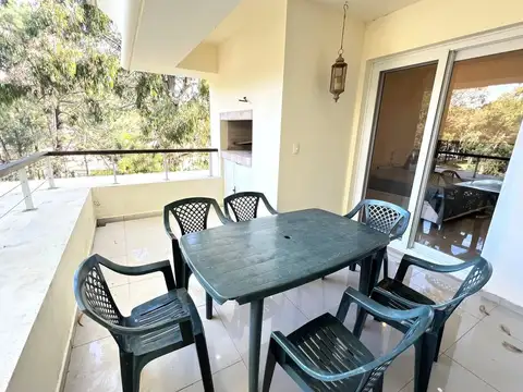 Departamento en Venta en Playa Mansa, USD 168.000