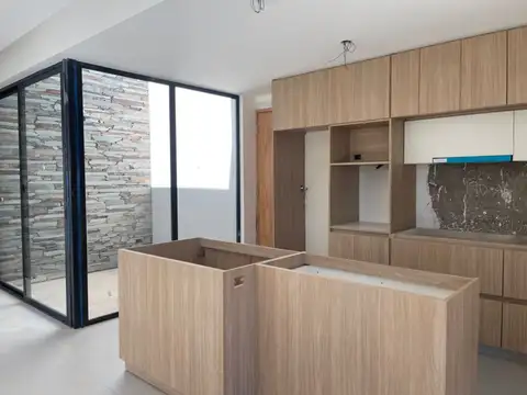 Casa 3 ambientes con 2 baños