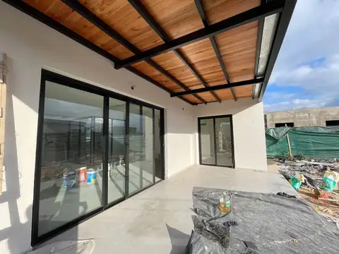 Casa en Venta al Este