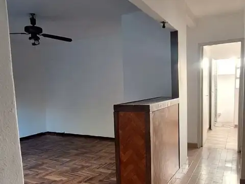 Depto Tipo Casa 4 ambientes con 1 baño