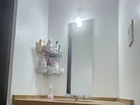 Casa en Alquiler con 1 cochera