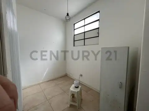 GENERAL CESAR DIAZ 1800, Piso 0