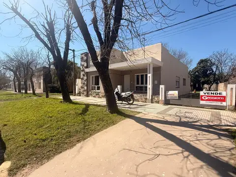 Casa en  Lehmann