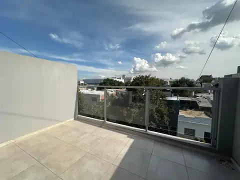 Departamento en Venta con 1 cochera