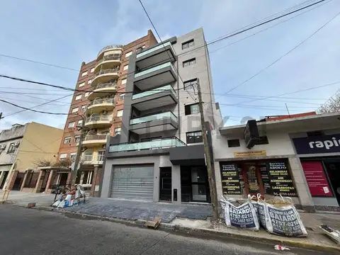 VENTA DEPTO 2 AMB A ESTRENAR S.LUGARES- PERMUTA