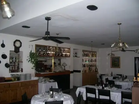 Local en Venta en Haedo, USD 450.000