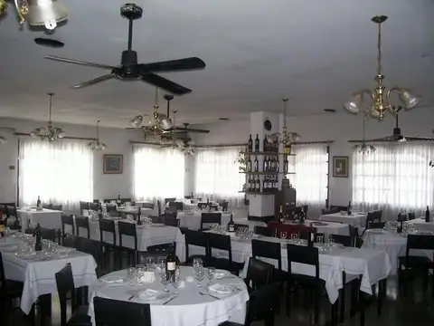 Local en Venta Via Púb.