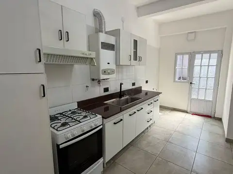 Pascual Rosas al 700