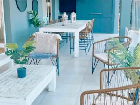 Casa en Alquiler al Oeste