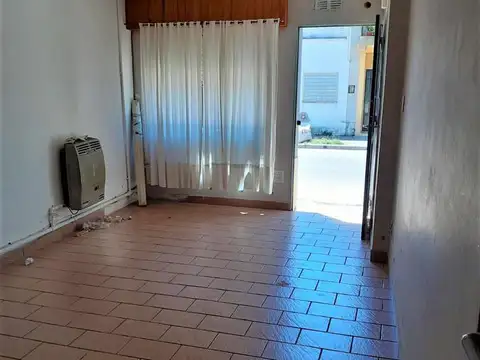 Oficina en Alquiler en Gualeguaychu, $ 500.000