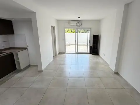 Departamento en Alquiler en Saavedra, $ 690.000