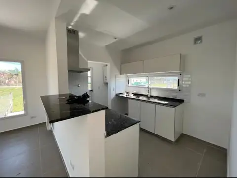 Casa en Alquiler de 3 dormitorios