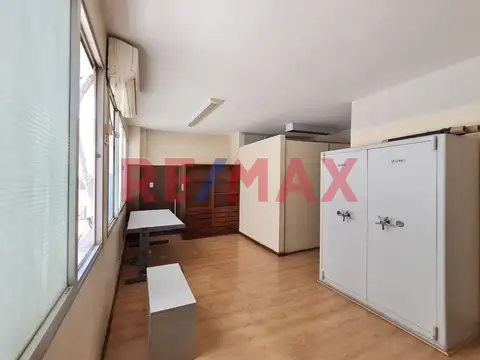 Oficina en Venta en San Nicolás, USD 80.000