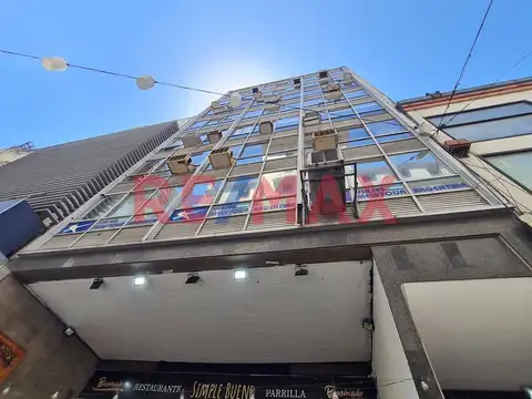 OFICINA EN VENTA MICROCENTRO OPORTUNIDAD - PERMUTA