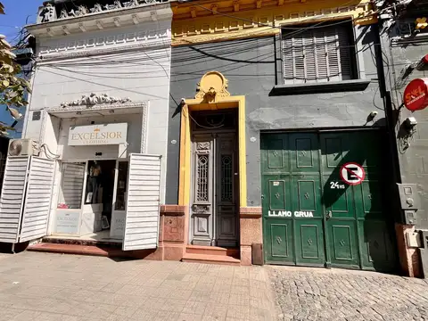 Local y Cochera en Salta al 300, Sm de Tucumán