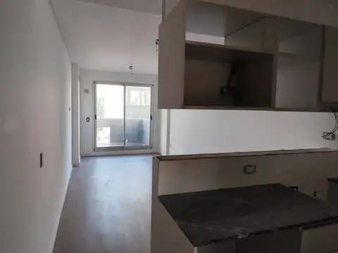 Casa 2 ambientes con 1 baño
