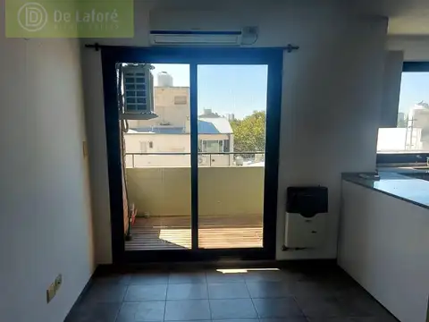 Departamento en Alquiler en San Fernando Vías  /  Libertador a Río, $ 750.000