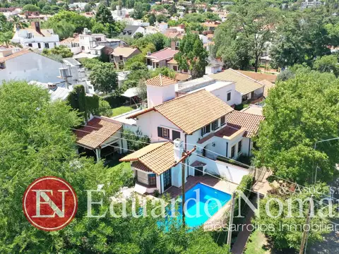Los Mandarinos 298
