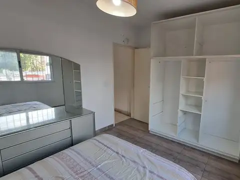 Departamento en Alquiler en Caseros, $ 695.000