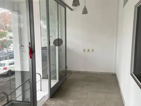 Local en Alquiler en San Isidro, $ 900.000