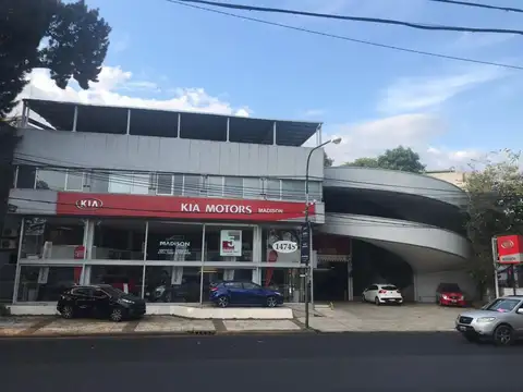 Venta de Local comercial en Acassuso