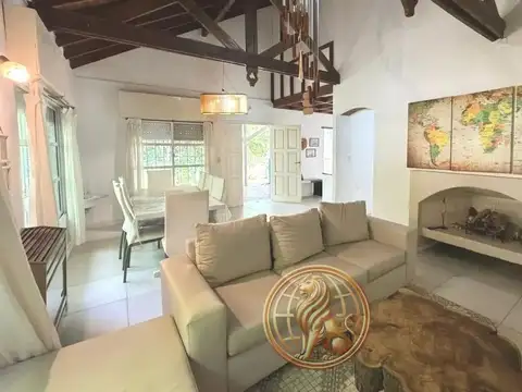 Casa en Venta al Este