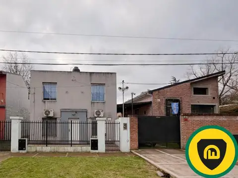 Depto Tipo Casa en Venta de 8 ambientes