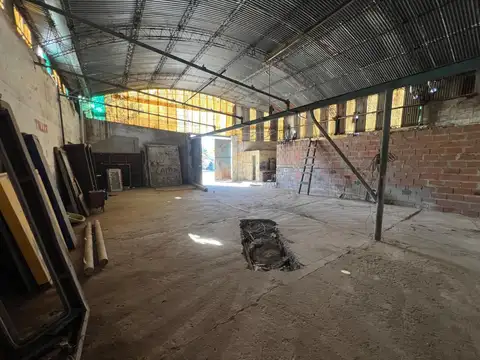 Galpon en Alquiler en Campana, $ 1.000.000