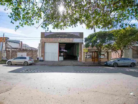 Galpon en Venta en General Bustos, USD 230.000