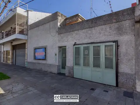 Casa en venta Rosario 2 Dormitorios - Dean Funes y Corrientes