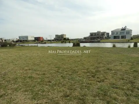 Venta Terreno / Lote a la Laguna en San Lucas Canning