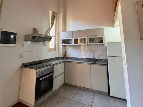 Entre Rios 1900, Piso 1