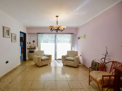 CASA EN VENTA LA PLATA