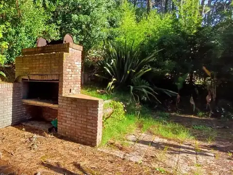 Casa en Venta con 4 cocheras