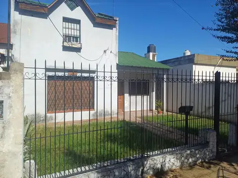 Alquiler de casa en Jose Maria Cortina al 200