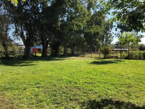 EXCELENTE LOTE DE 1766M2 A UNA CUADRA DE RUTA 24 EN FRANCISCO ALVAREZ