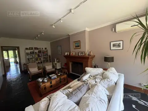 Casa en Venta en La Merced, USD 460.000