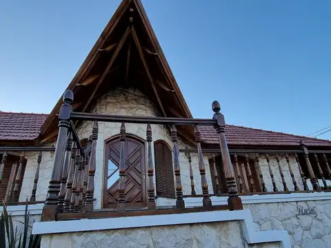 Casa en Venta con 1 cochera