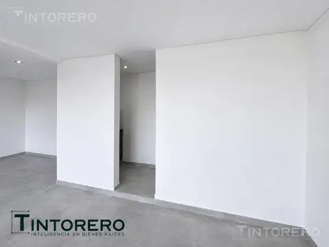 Local en Alquiler en Ezeiza, $ 900.000