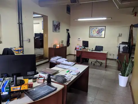 Galpon en Venta 25  mts Frente