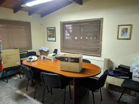 Galpon en Venta 48  mts Fondo