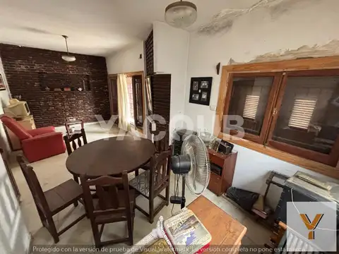 Casa 7 ambientes con 4 baños