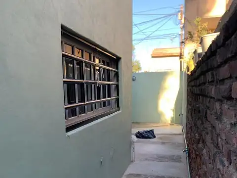 Depto Tipo Casa en Venta en Villa Ballester, USD 78.000