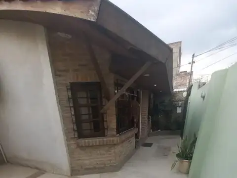 VENTA - PH AL FRENTE 3 AMBIENTES