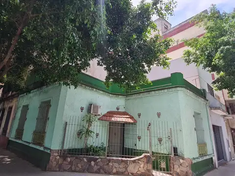 Alejandro Magariños Cervantes 1700