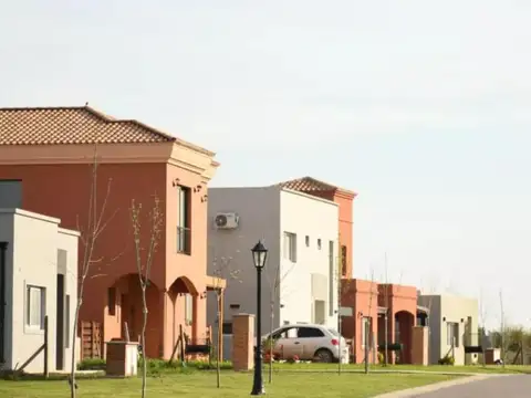 Venta deterreno en Barrio Santa Sofía, Pilar del Este